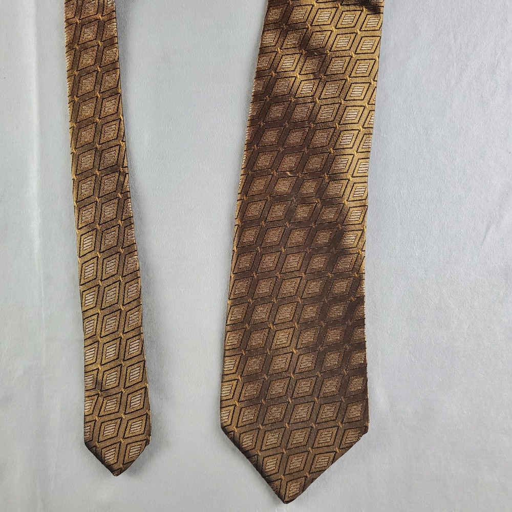 Dolce Gabbana Ties Mens 60 3.75 Gold Geometric Silk Designer Italy Luxury - Picture 3 of 13